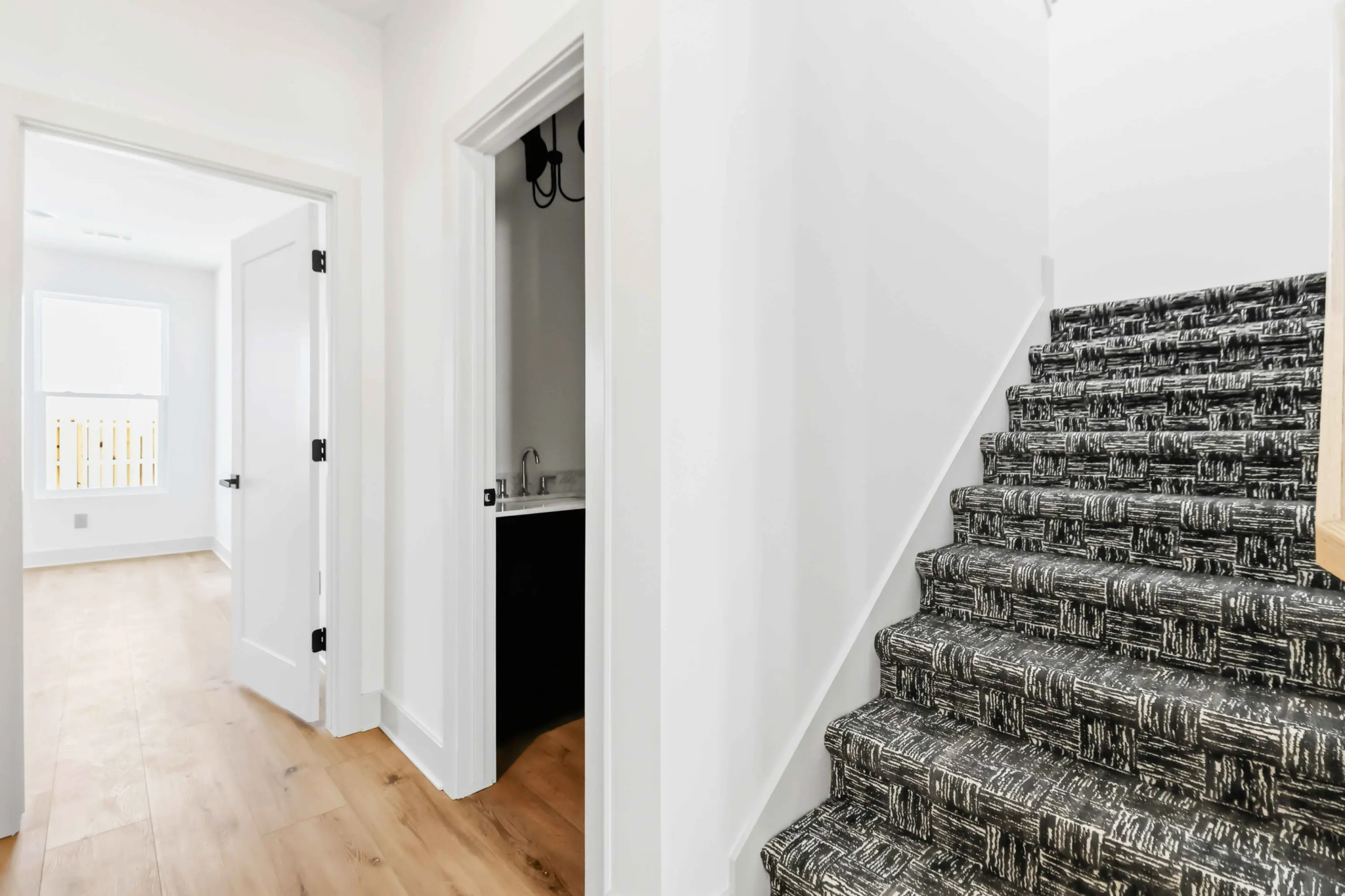 Moonridge II - 6 Staircase