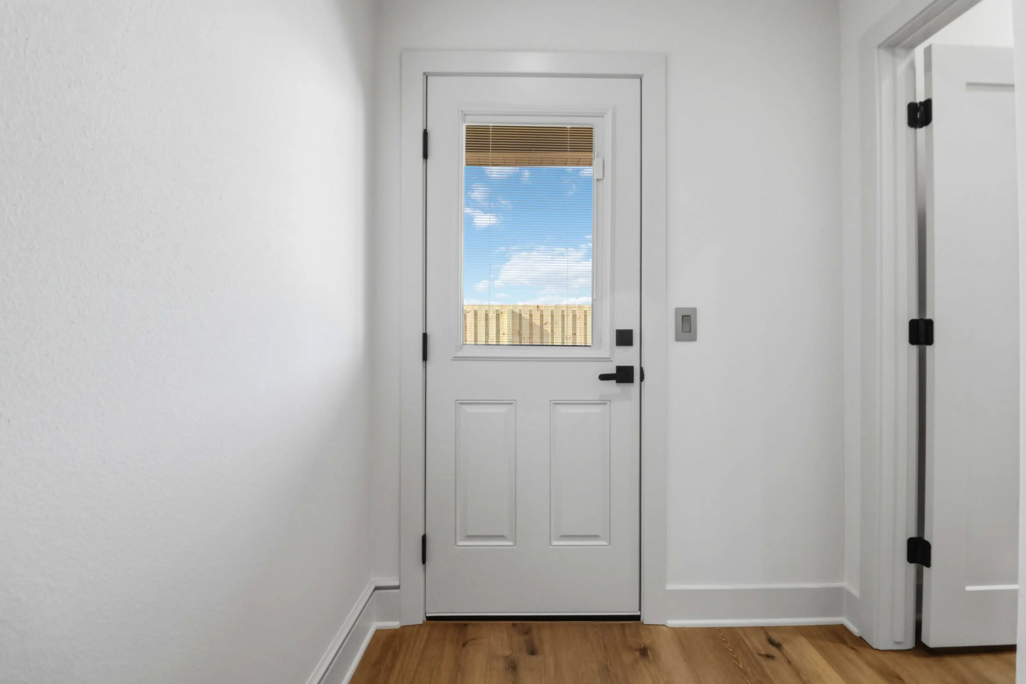 Peachstone interior 11