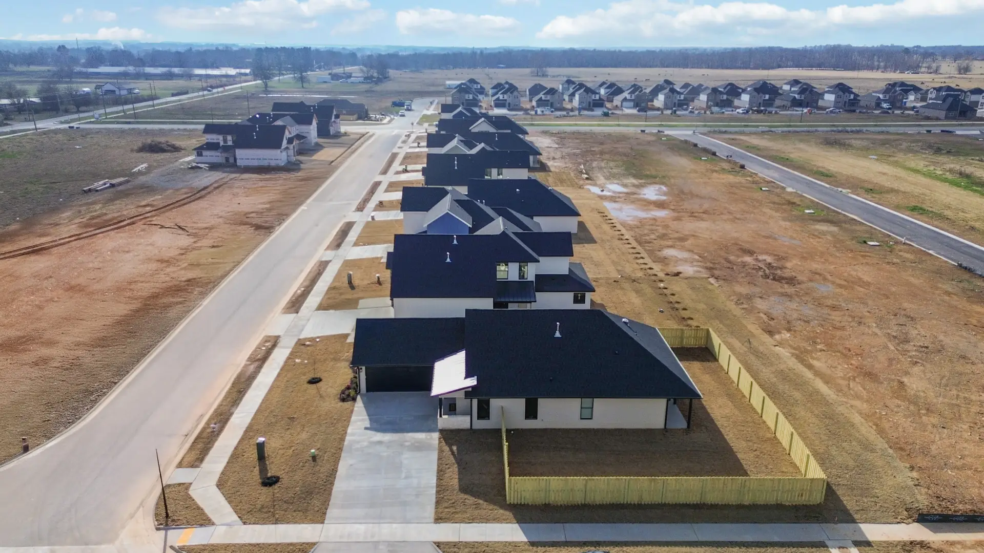 Areal View Huber Place